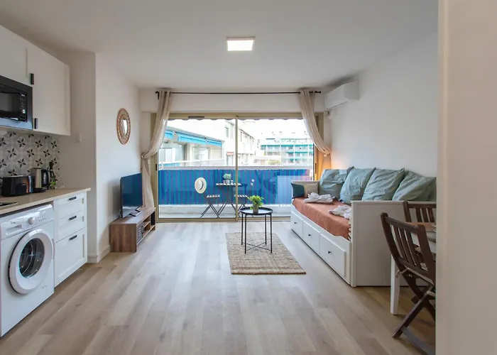 A1 - Studio Antibes Centre 5 Min To Sea - Ac & Balcony